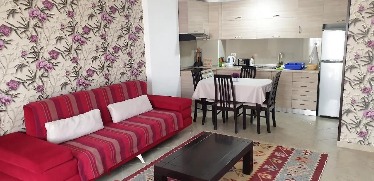 Comfort Apartments Fier 0*,